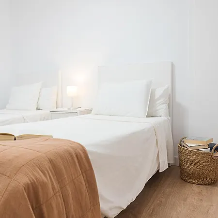 Slowhome Catedral Апартаменты Альмерия